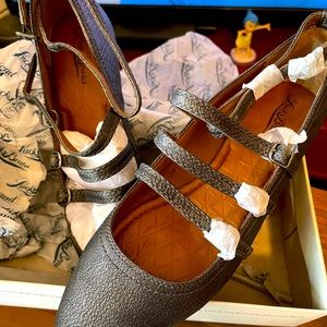 LuckyBrand ballerina style flats